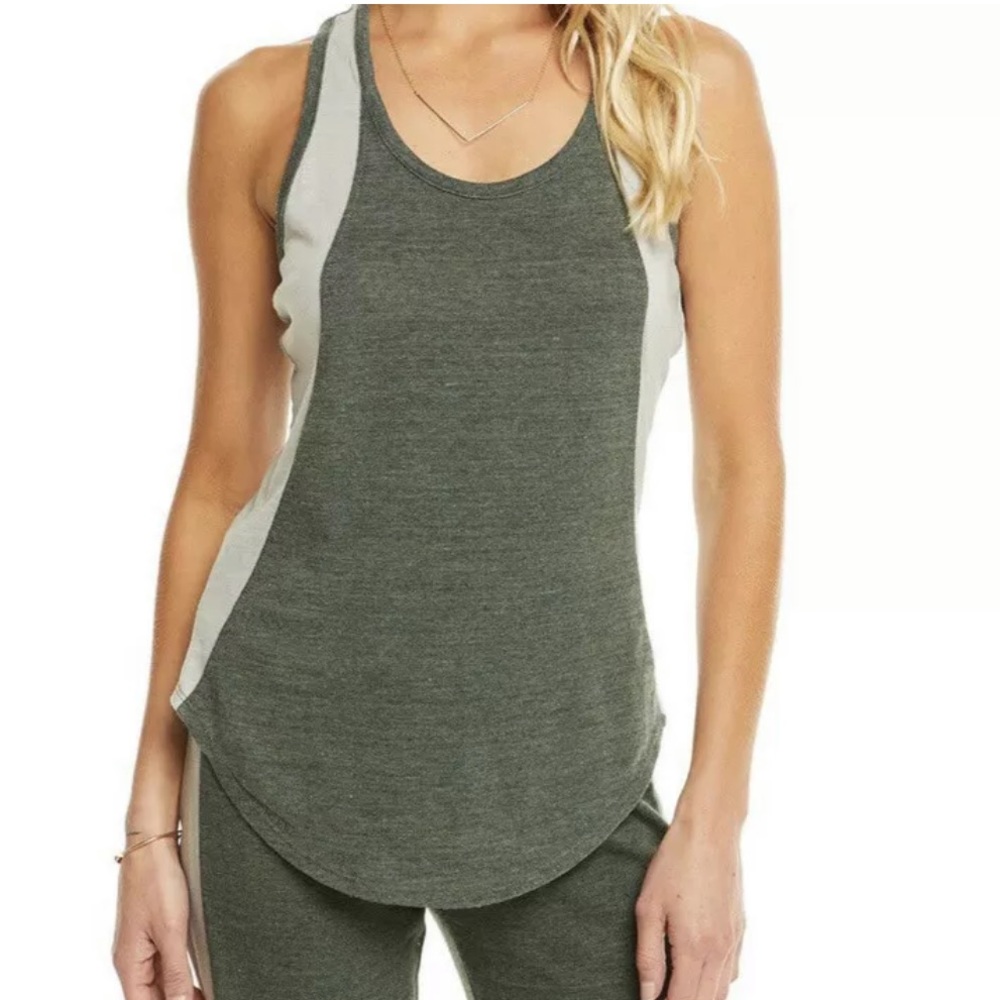 Women’s Chaser Brand Tank Medium